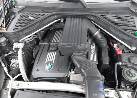 2009 BMW X5 xDrive30I z USA, uszkodzony, nr VIN 5UXFE43519L270889